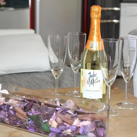 公寓 Vulkaneifel By Interhome