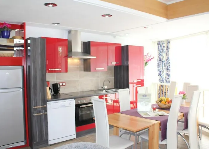 Vulkaneifel By Interhome * 道恩