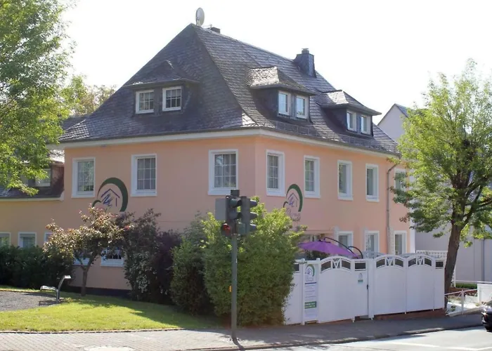 Vulkaneifel By Interhome 道恩